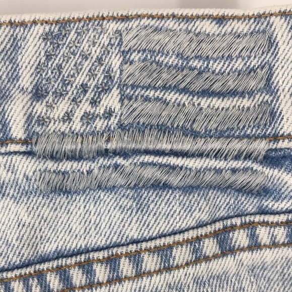 Revice Light Wash Distressed button Fly Jeans Size 26 - Picture 10 of 15